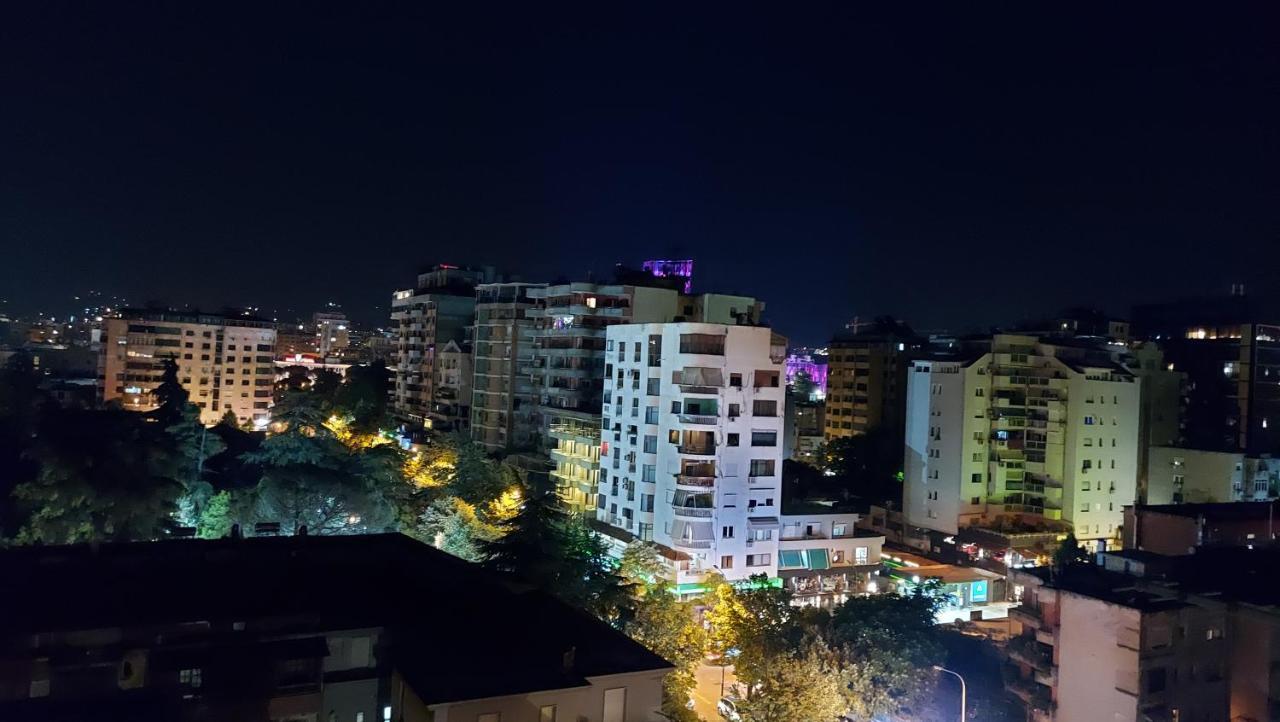 Spacious Family-Friendly Apartment In The Heart Of Bllok Tirana Buitenkant foto