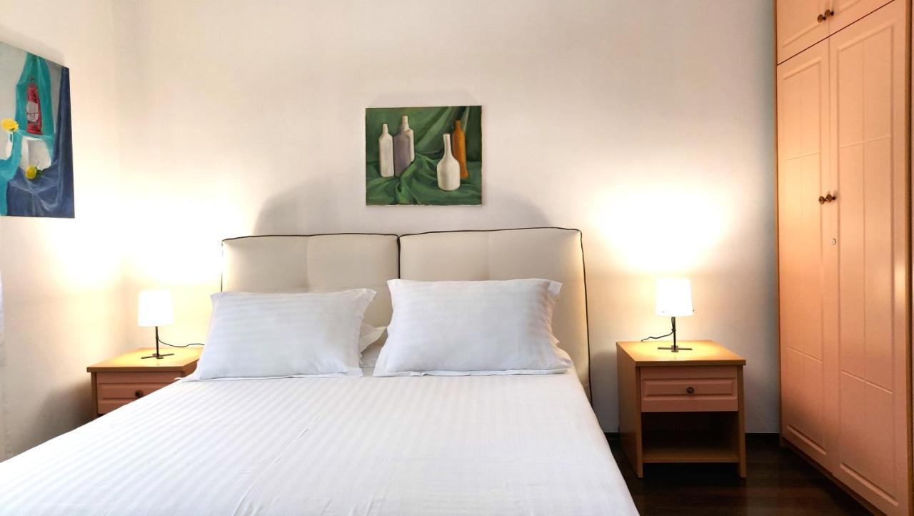 Spacious Family-Friendly Apartment In The Heart Of Bllok Tirana Buitenkant foto