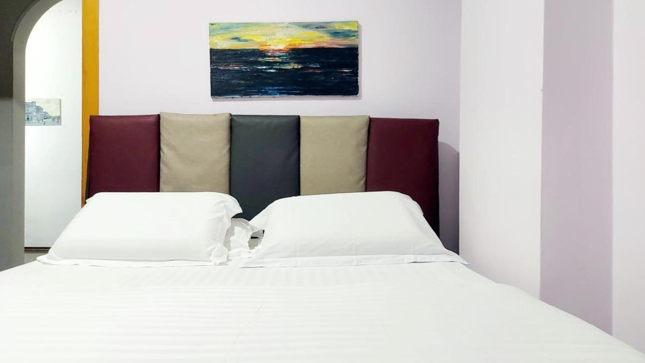 Spacious Family-Friendly Apartment In The Heart Of Bllok Tirana Buitenkant foto